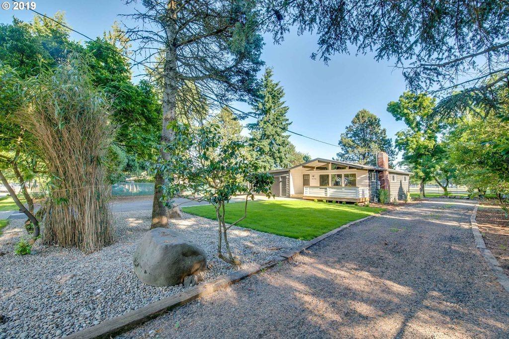 Gifted Gardens front